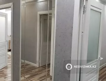 3-комнатная квартира, этаж 6 из 8, 101 м²