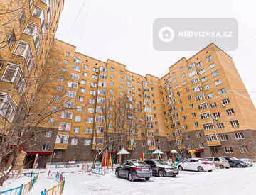 2-комнатная квартира, этаж 8 из 10, 55 м²