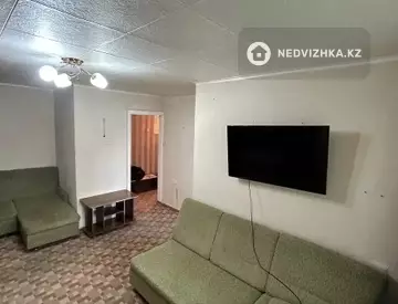 1-комнатная квартира, этаж 3 из 5, 30 м²
