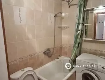 1-комнатная квартира, этаж 3 из 5, 30 м²
