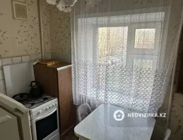 1-комнатная квартира, этаж 3 из 5, 30 м²