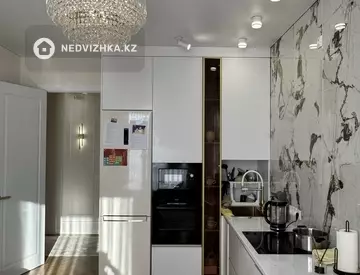 3-комнатная квартира, этаж 1 из 12, 63 м²