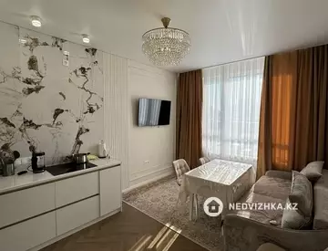 3-комнатная квартира, этаж 1 из 12, 63 м²