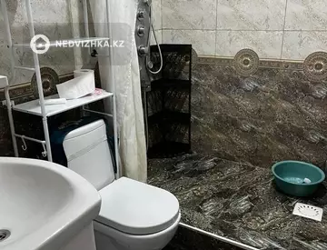 2-комнатная квартира, этаж 4 из 12, 55 м²