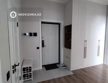 2-комнатная квартира, этаж 4 из 9, 60 м²