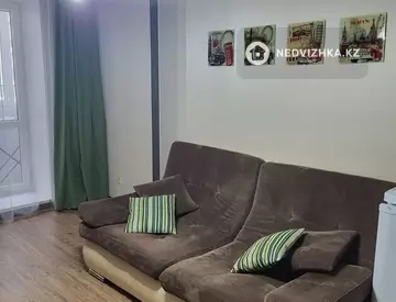 3-комнатная квартира, этаж 2 из 13, 90 м²