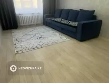 1-комнатная квартира, этаж 3 из 5, 32 м²