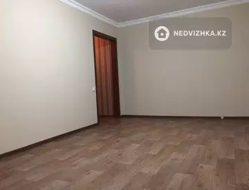 1-комнатная квартира, этаж 1 из 4, 33 м²