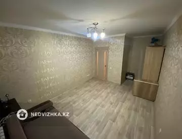 1-комнатная квартира, этаж 4 из 7, 40 м²