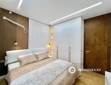 3-комнатная квартира, этаж 13 из 18, 70 м²