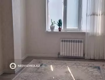 3-комнатная квартира, этаж 3 из 5, 82 м²