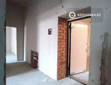 2-комнатная квартира, этаж 1 из 12, 62 м²