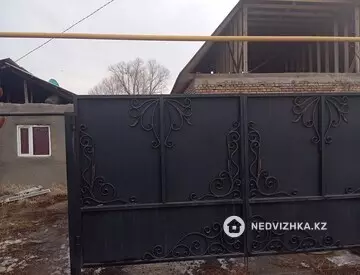 2-комнатный дом, 14 соток, 104 м²