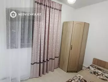 3-комнатная квартира, этаж 1 из 3, 40 м², На длительный срок