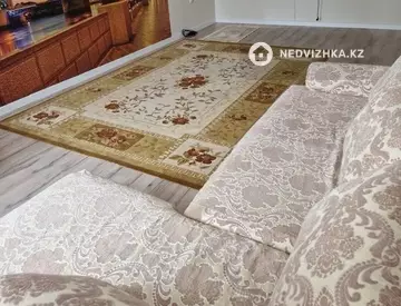 2-комнатная квартира, этаж 2 из 5, 72 м²