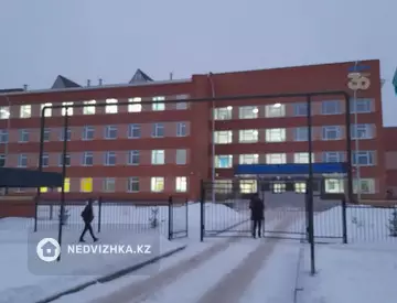 1-комнатная квартира, этаж 4 из 4, 33 м², на длительный срок