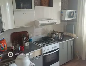 2-комнатная квартира, этаж 2 из 5, 53 м²