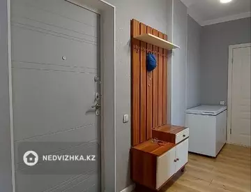 2-комнатная квартира, этаж 8 из 10, 60 м²