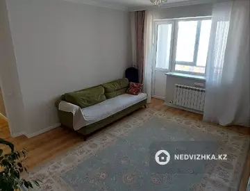 2-комнатная квартира, этаж 8 из 10, 60 м²