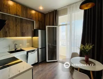 2-комнатная квартира, этаж 7 из 9, 42 м²
