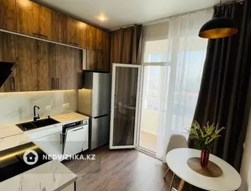 2-комнатная квартира, этаж 7 из 9, 42 м²