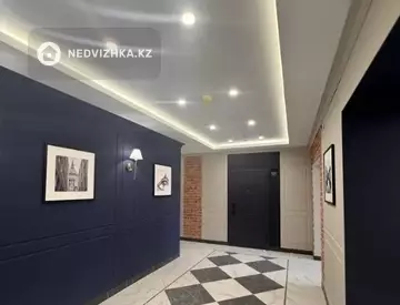 3-комнатная квартира, этаж 8 из 9, 75 м²