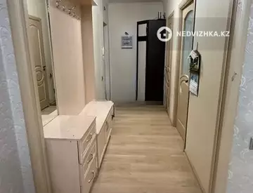 2-комнатная квартира, этаж 3 из 16, 51 м²