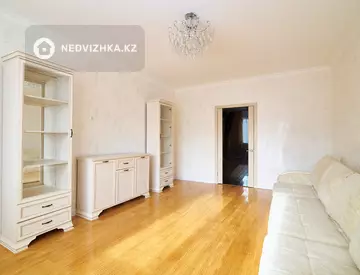 2-комнатная квартира, этаж 8 из 16, 65 м²