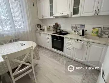 3-комнатная квартира, этаж 2 из 8, 73 м²