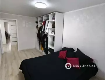 3-комнатная квартира, этаж 6 из 6, 58 м²