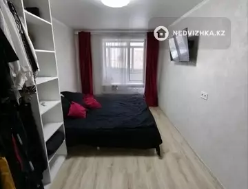 3-комнатная квартира, этаж 6 из 6, 58 м²