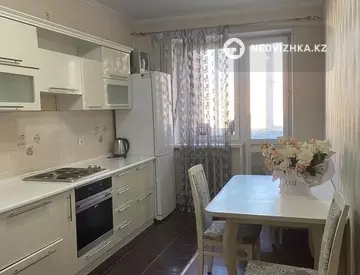 2-комнатная квартира, этаж 11 из 17, 69 м²