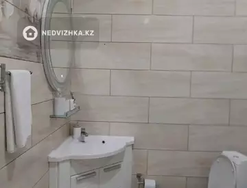 1-комнатная квартира, этаж 2 из 7, 52 м²