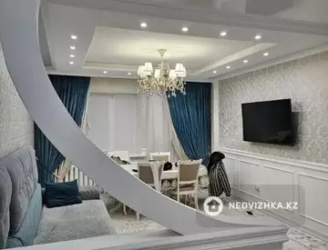 3-комнатная квартира, этаж 4 из 9, 95 м²