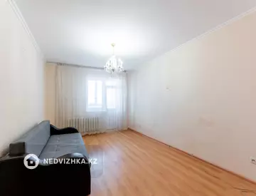 2-комнатная квартира, этаж 11 из 14, 55 м²