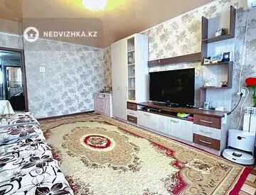 2-комнатная квартира, этаж 3 из 5, 52 м²