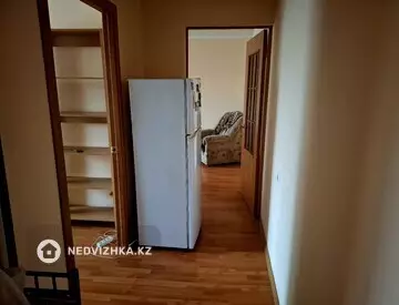 2-комнатная квартира, этаж 4 из 4, 46 м², на длительный срок