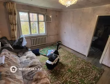 4-комнатная квартира, этаж 1 из 1, 80 м²