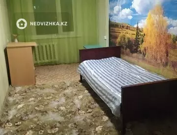 2-комнатная квартира, этаж 3 из 5, 48 м², на длительный срок