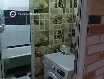 4-комнатная квартира, этаж 5 из 5, 90 м²