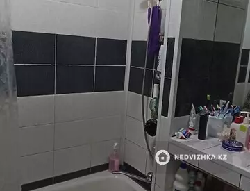 4-комнатная квартира, этаж 5 из 5, 90 м²