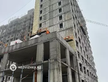 1-комнатная квартира, этаж 13 из 16, 36 м²