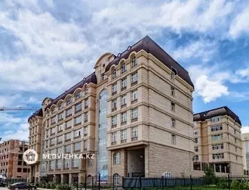 3-комнатная квартира, этаж 5 из 7, 152 м²