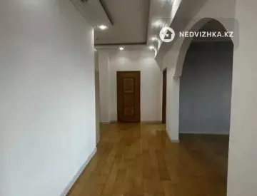 2-комнатная квартира, этаж 11 из 12, 85 м²