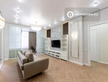 2-комнатная квартира, этаж 5 из 10, 77 м²