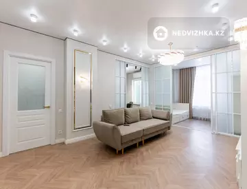 2-комнатная квартира, этаж 5 из 10, 77 м²
