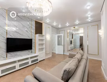 2-комнатная квартира, этаж 5 из 10, 77 м²