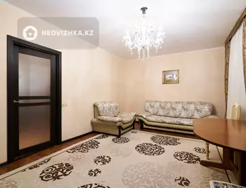 2-комнатная квартира, этаж 2 из 5, 62 м²
