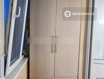 2-комнатная квартира, этаж 10 из 10, 50 м²