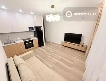 2-комнатная квартира, этаж 8 из 9, 40 м²